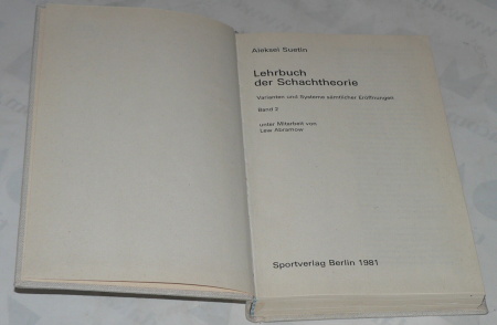 LEHRBUCH DER SCHACHTHEORIE