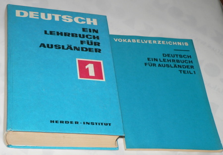 DEUTSCH EIN LEHRBUCK FUR AUSLANDER 1