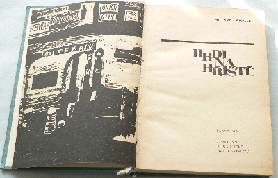 HRDINA HŘIŠTĚ