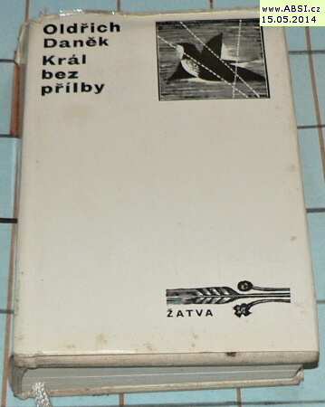 KRÁL BEZ PŘILBY