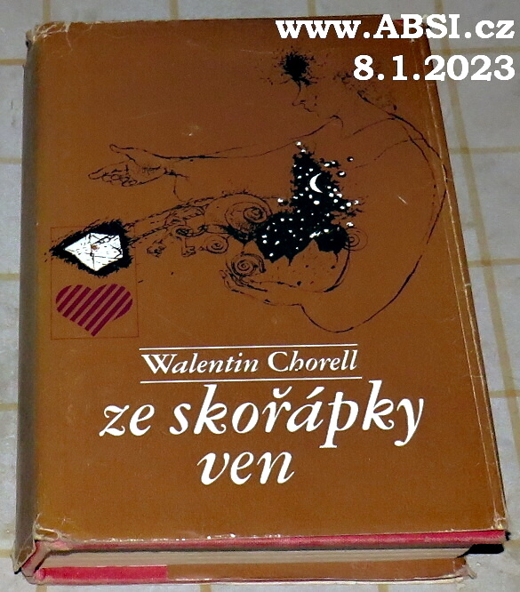 ZE SKOŘÁPKY VEN