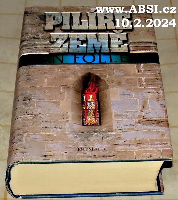 PILÍŘE ZEMĚ