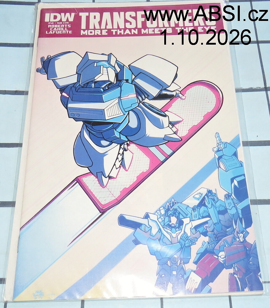 TRANSFORMERS MORE THAN MEETS EYE - komiks