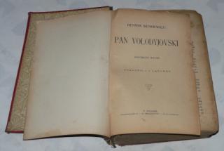 PAN VOLODYJOVSKI (HISTORICKÝ ROMÁN)