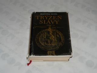 TRÝZEŇ SLÁVY