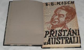 PŘISTÁNÍ V AUSTRALII