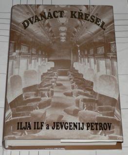 DVANÁCT KŘESEL