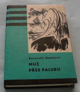 MUŽ PRES PALUBU