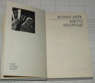 MRTVÍ NEZPÍVAJÍ