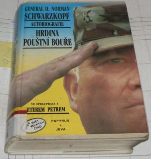 HRDINA POUŠTNÍ BOUŘE (AUTOBIOGRAFIE)