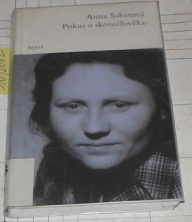 POKUS O SKOROČLOVĚKA
