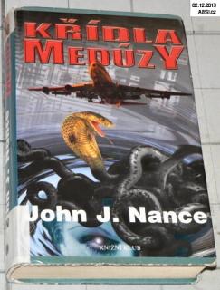 KŘÍDLA MEDÚZY