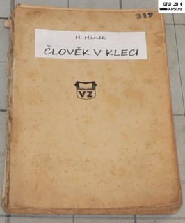 ČLOVĚK V KLECI