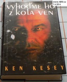 VYHODÍME HO Z KOLA VEN