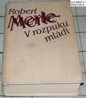 V ROZPUKU MLÁDÍ