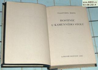 HOSTINEC U KAMENNÉHO STOLU