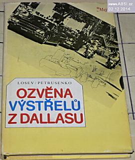 OZVĚNA VÝSTŘELŮ Z DALLASU