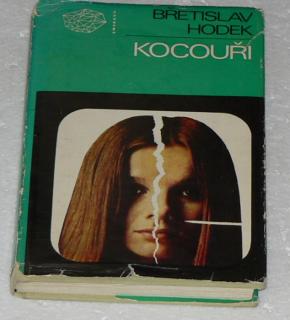 KOCOUŘI - PŘÍBĚH MLADÝCH ŽEN