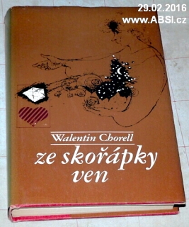ZE SKOŘÁPKY VEN