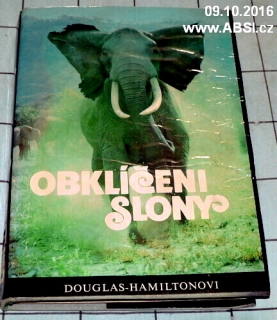OBKLÍČENI SLONY