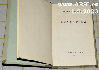 MUŽ SE PSEM