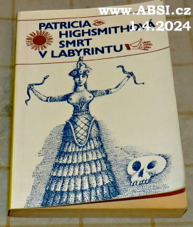 SMRT V LABYRINTU